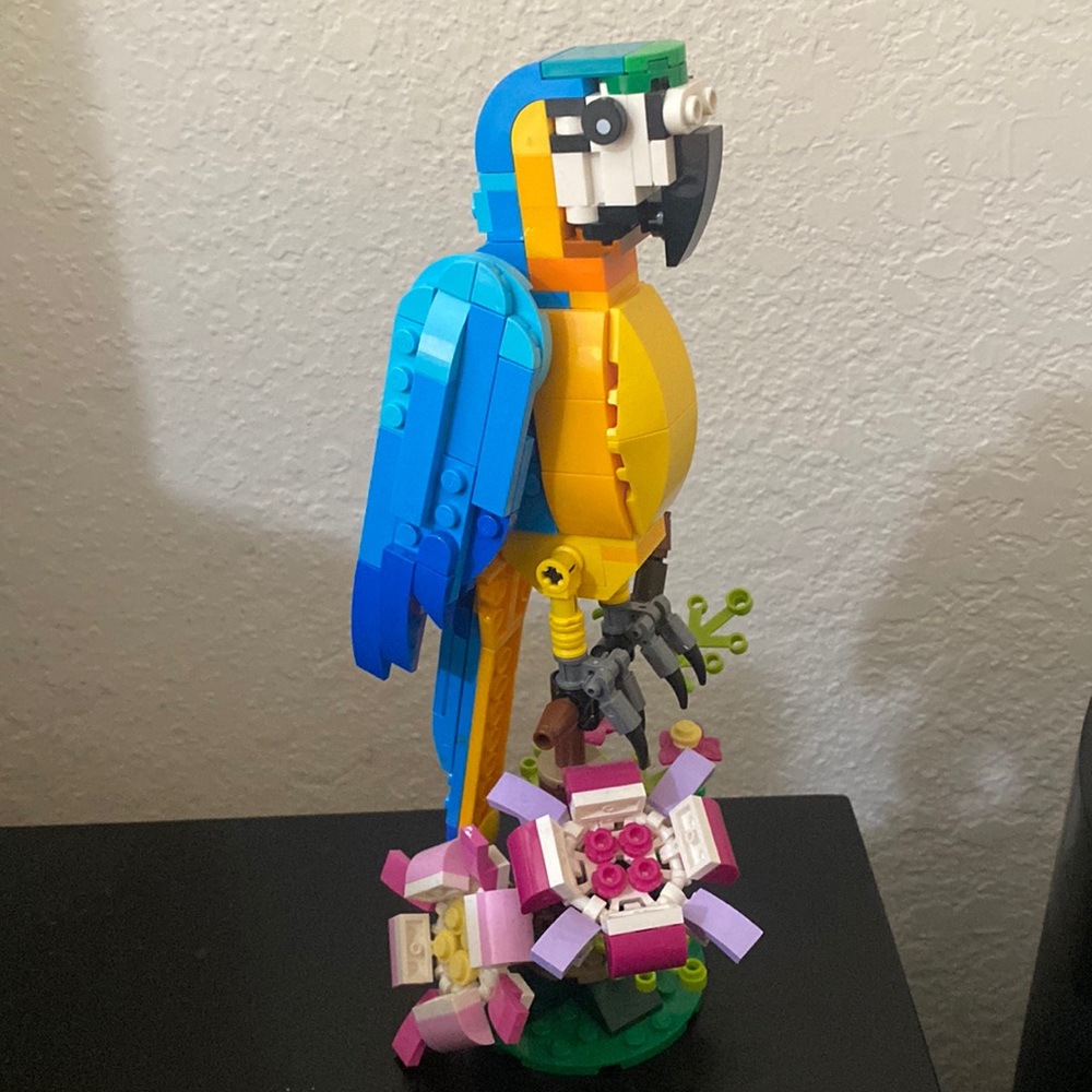 Blue lego parrot